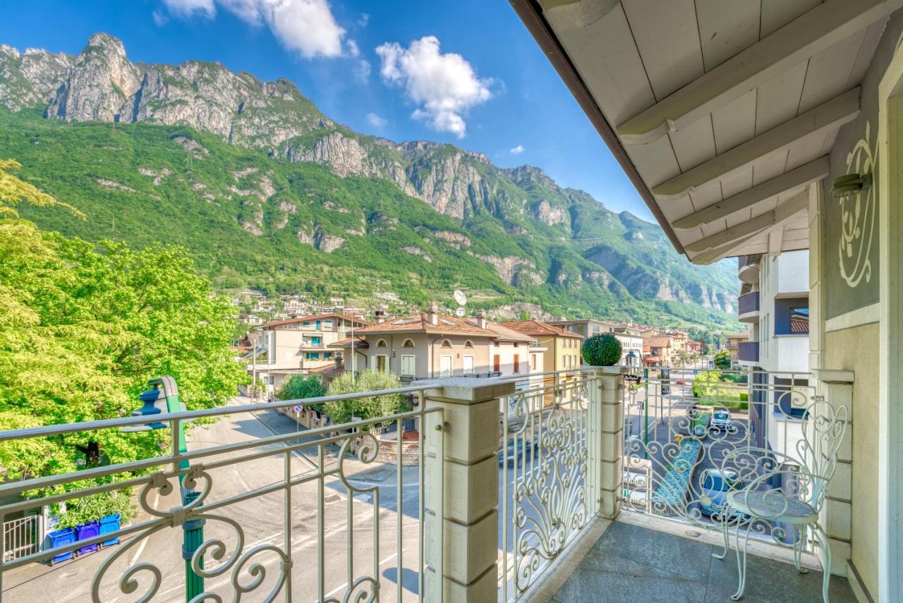 Villa Liberty Boario Terme Exteriör bild