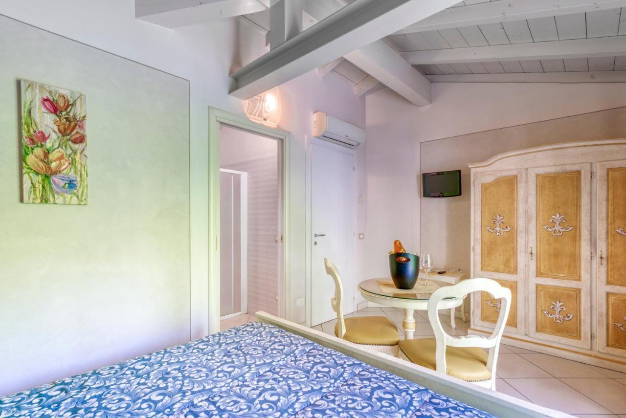 Villa Liberty Boario Terme Exteriör bild