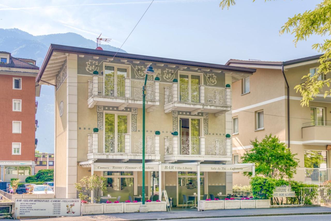 Villa Liberty Boario Terme Exteriör bild